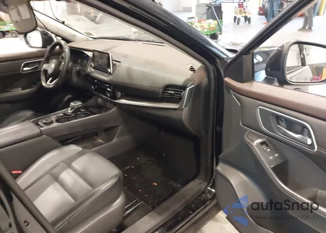 2021 Nissan Rogue Sv Intelligent Awd z USA, uszkodzony, nr VIN 5N1AT3BB7MC694410